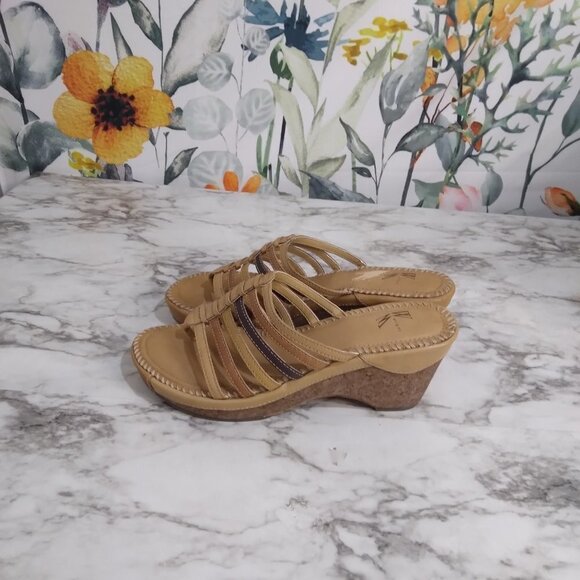 White Mt Chunky Wedge Sandals Leather Multicolor Straps Plataform‎ Slip On  9M - Picture 9 of 10